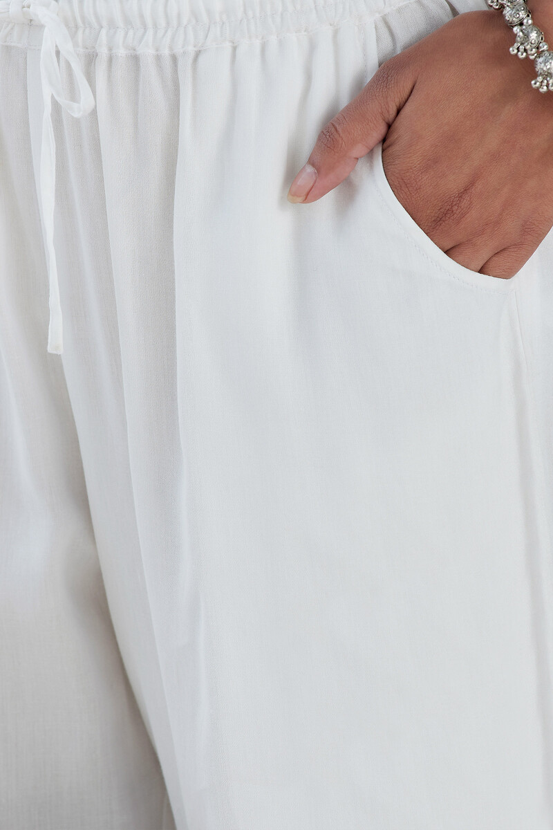 White Handcrafted Handloom Pants