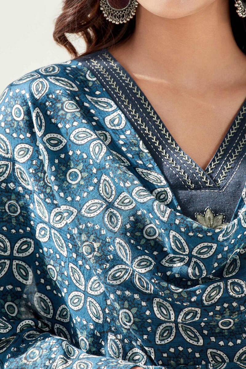 Ajrak Hand Block Printed Cotton Dobby Dupatta