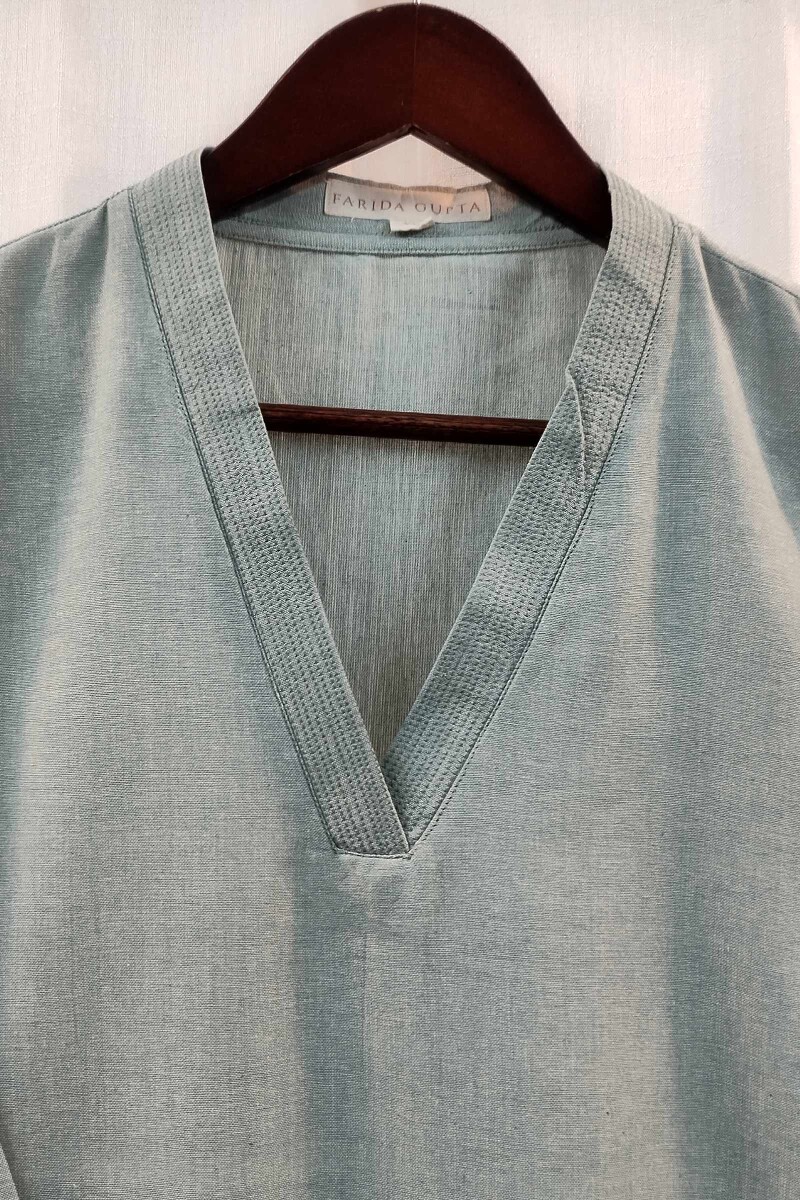 Light Green Handcrafted Straight Handloom Cotton Kurta