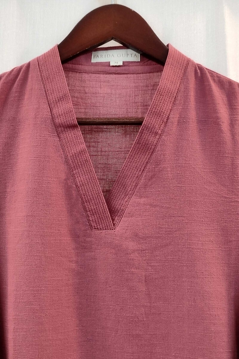 Mauve Handcrafted Straight Handloom Cotton Kurta