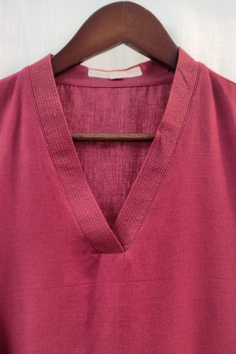 Plum Handcrafted Straight Handloom Cotton Kurta