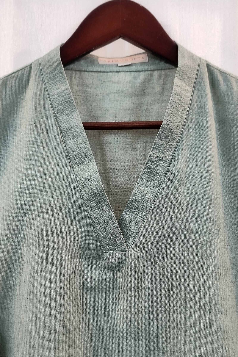 Green Handcrafted Straight Handloom Cotton Kurta