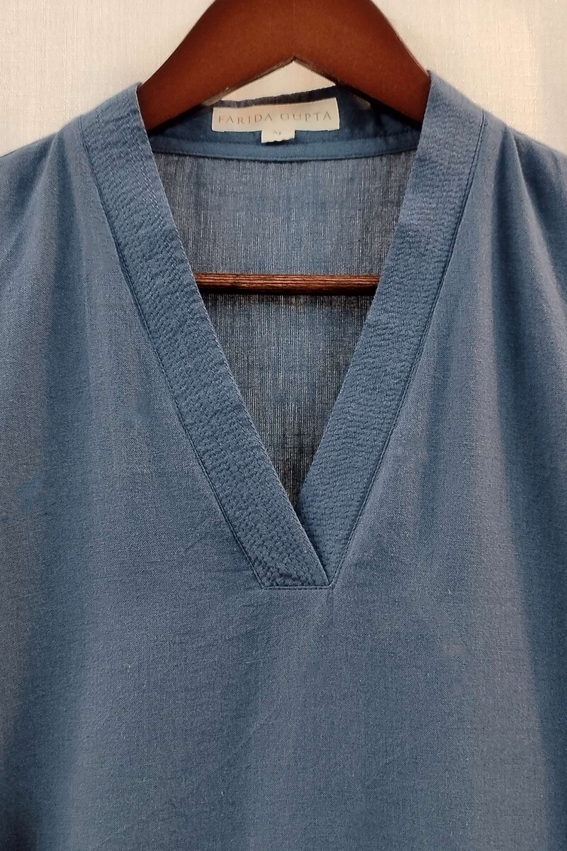 Blue Handcrafted Straight Handloom Cotton Kurta