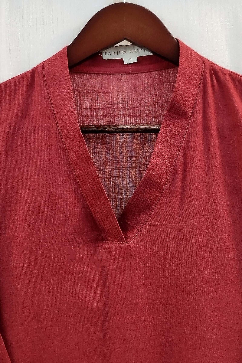 Maroon Handcrafted Straight Handloom Cotton Kurta