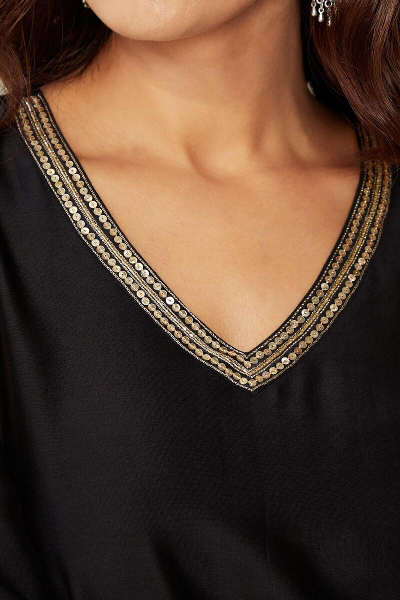 Black Handcrafted Straight Chanderi Kurta