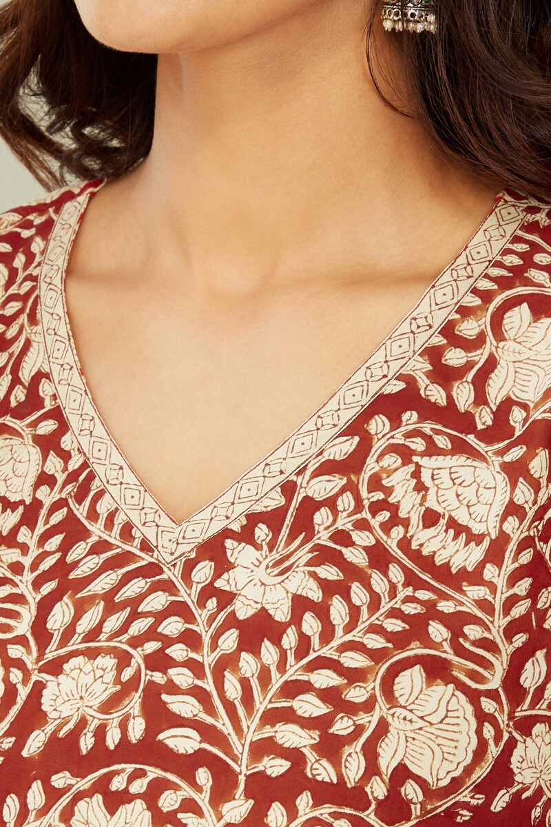 Bagru Hand Block-Printed Straight Viscose Kurta
