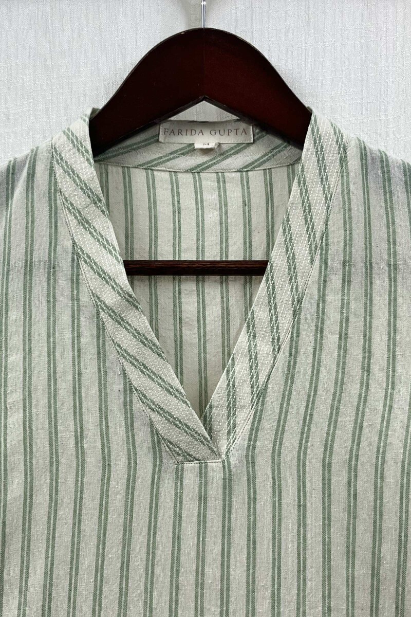 White Handcrafted Straight Handloom Cotton Kurta