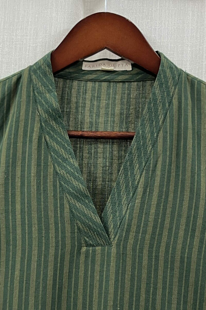 Dark Green Handcrafted Straight Handloom Cotton Kurta