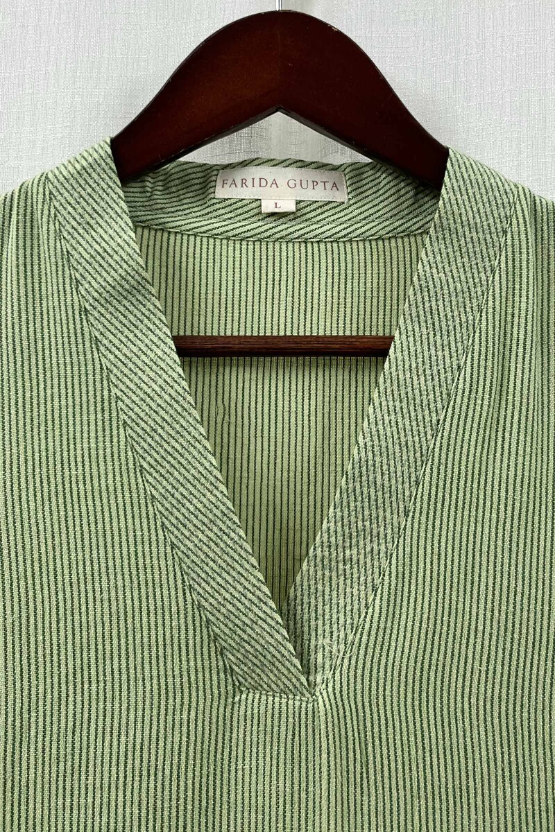 Green Handcrafted Straight Handloom Cotton Kurta