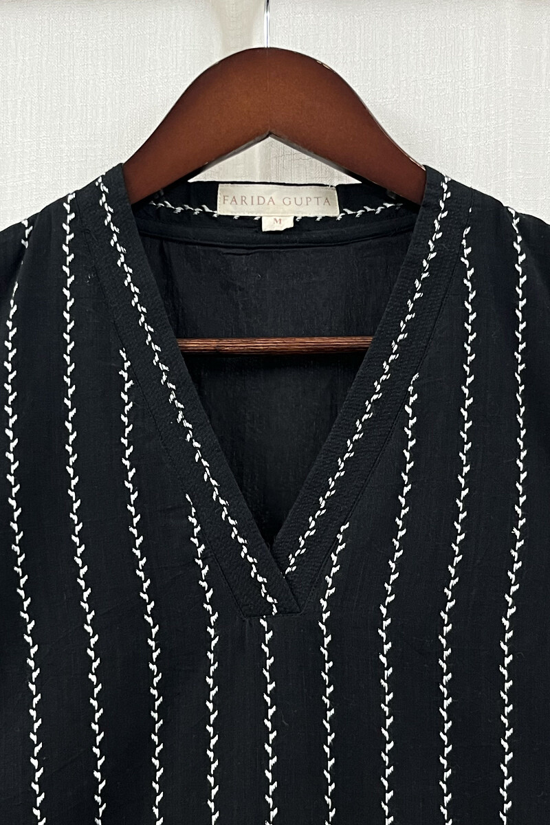Black Handcrafted Straight Handloom Cotton Kurta