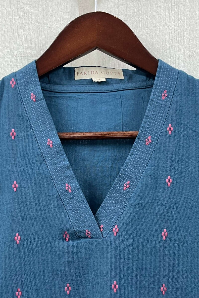 Blue Handcrafted Straight Handloom Cotton Kurta