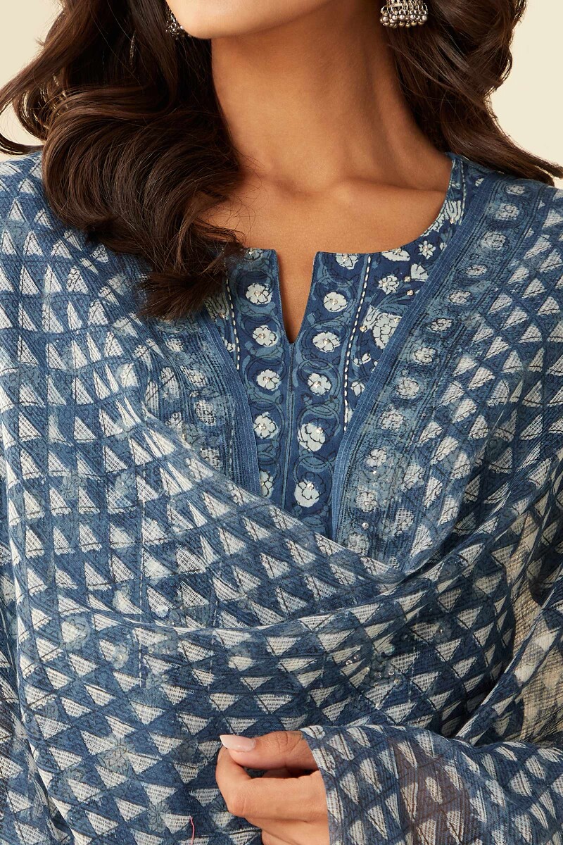 Indigo Hand Block-Printed Kota Dupatta