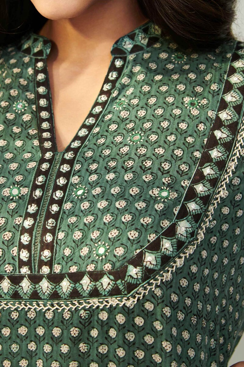 Bagru Hand Block-Printed Straight Cotton Dobby Kurta