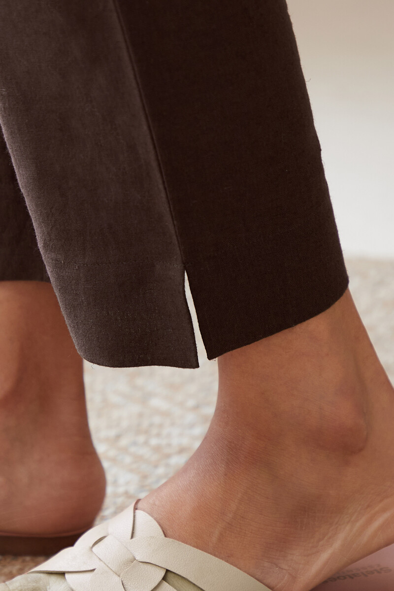 Brown Handcrafted Cotton Linen Narrow Pants