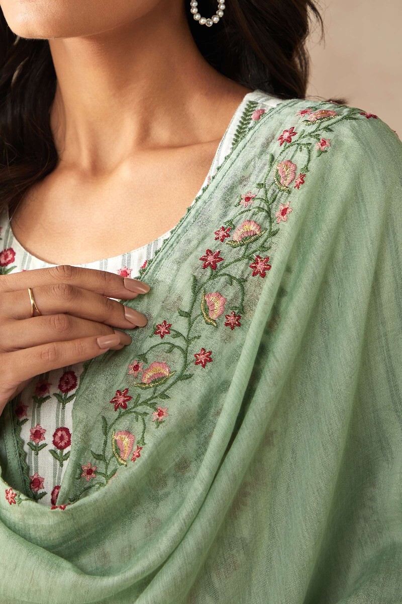 Green Handcrafted Cotton Silk Dupatta