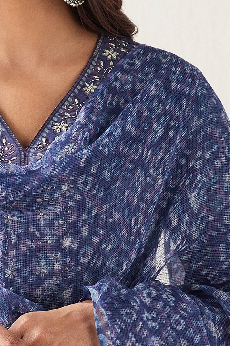 Akola Hand Block-Printed Kota Dupatta