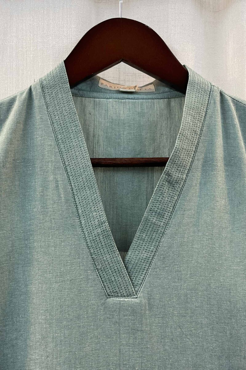 Green Handcrafted Straight Handloom Cotton Kurta