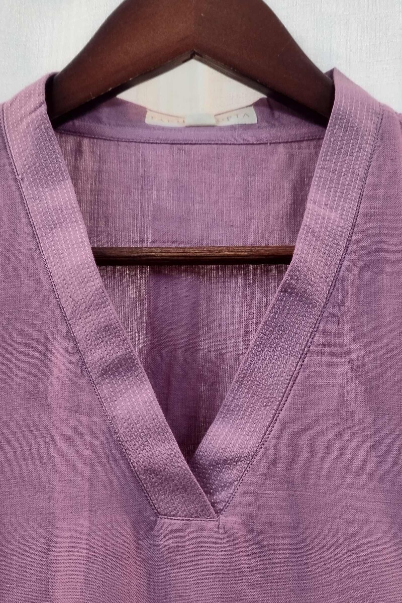 Purple Handcrafted Straight Handloom Cotton Kurta