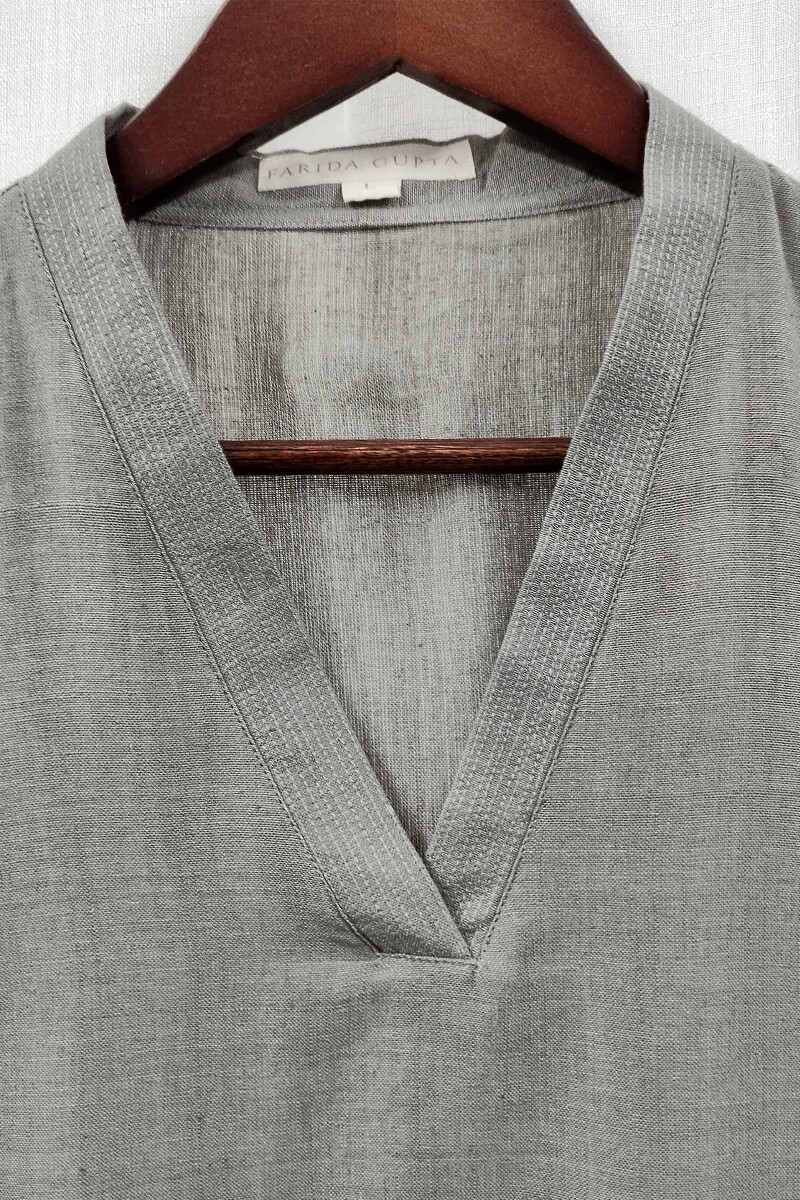 Grey Handcrafted Straight Handloom Cotton Kurta