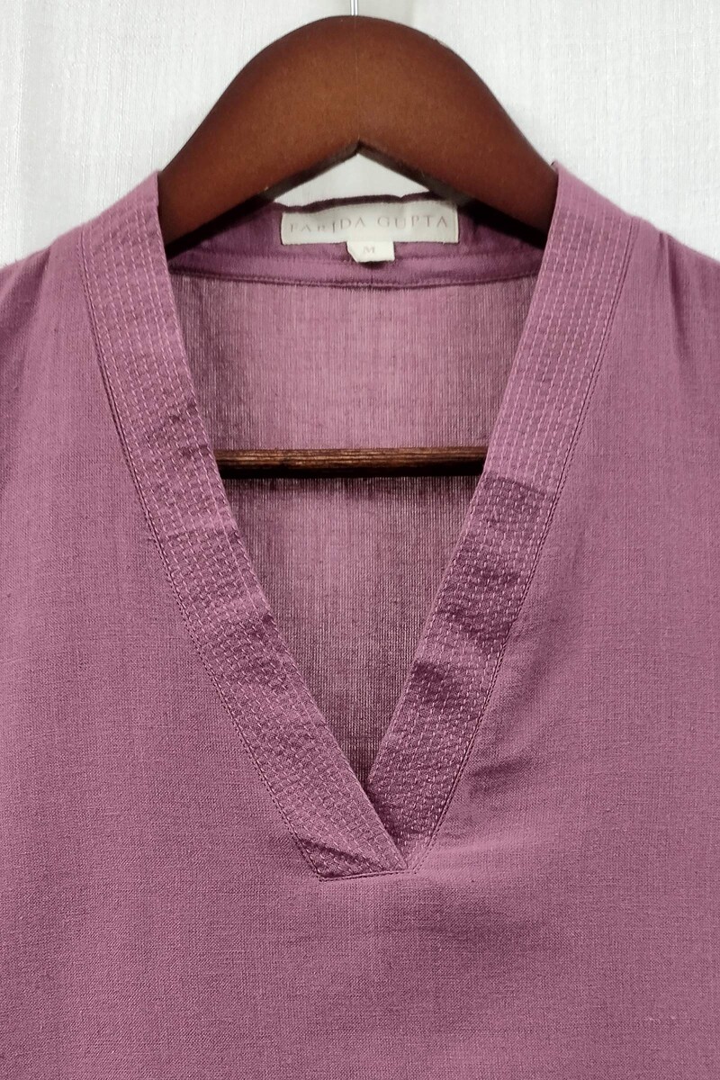 Purple Handcrafted Straight Handloom Cotton Kurta