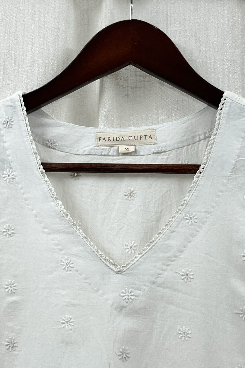 White Handcrafted Straight Cotton Kurta