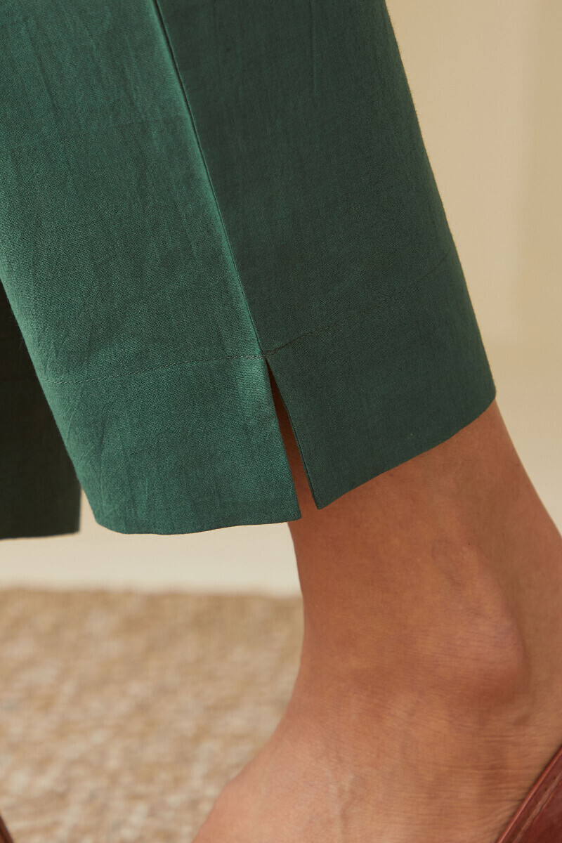 Green Handcrafted Cotton Narrow Pants