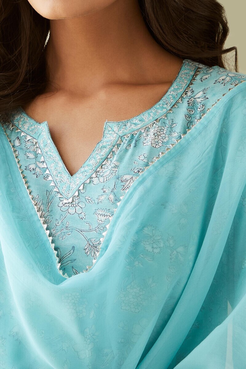 Blue Handcrafted Viscose Dupatta