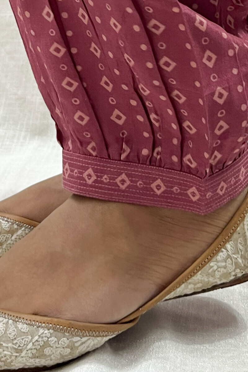 Pink Printed Viscose Izhaar Pants