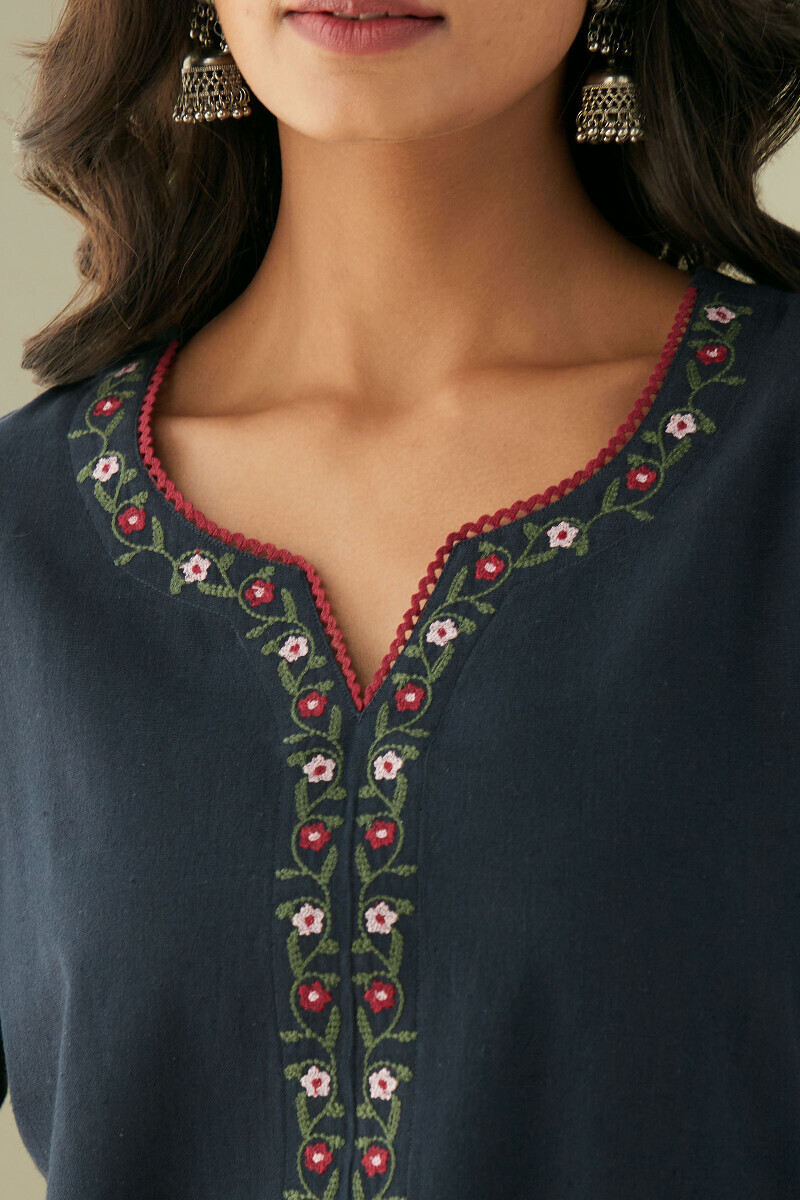 Blue Handcrafted Straight Cotton Flax Kurta