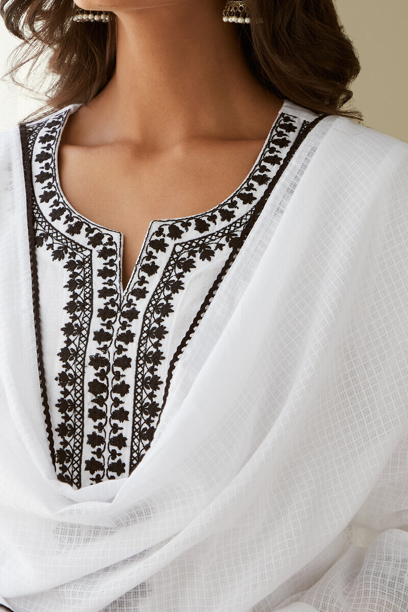 White Handcrafted Kota Dupatta