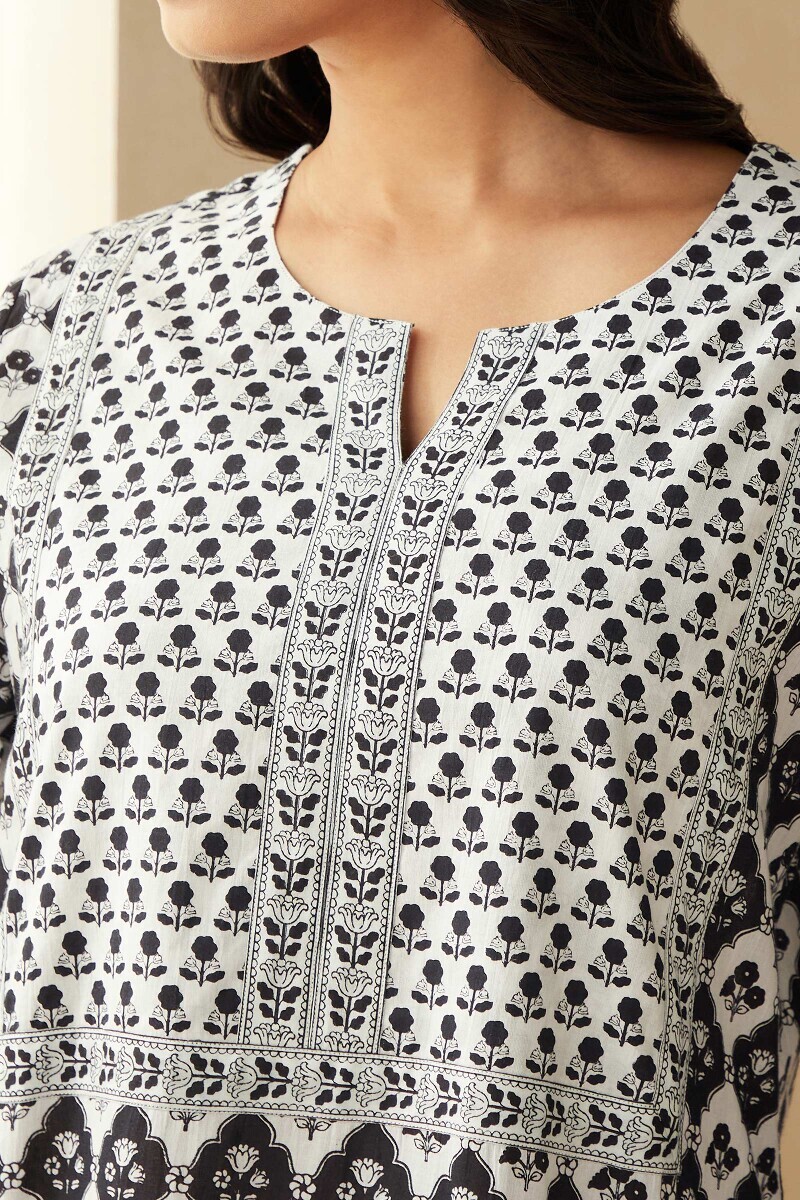 Blue Hand Printed Cotton Kaftan