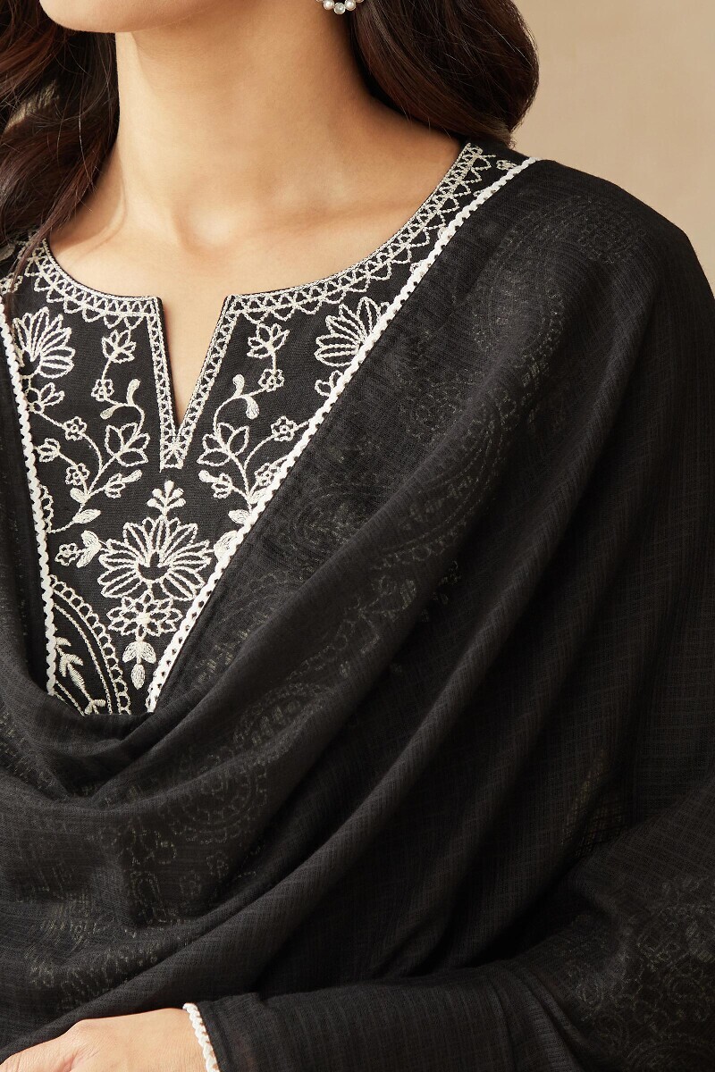 Black Handcrafted Kota Dupatta
