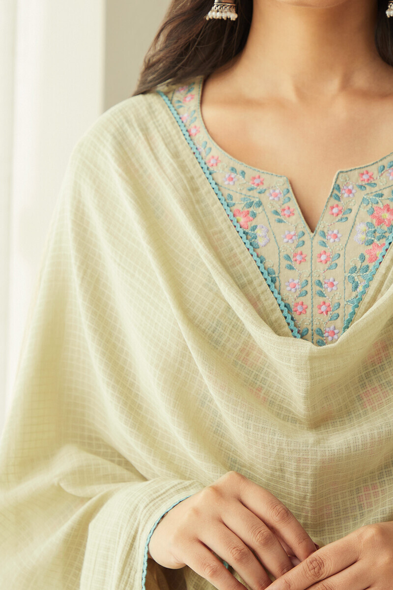 Beige Handcrafted Kota Dupatta