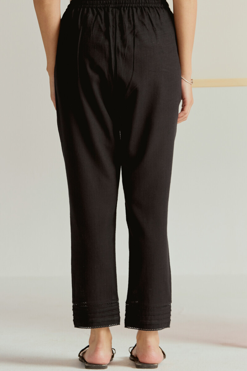 Black Handcrafted Gauze Slub Narrow Pants