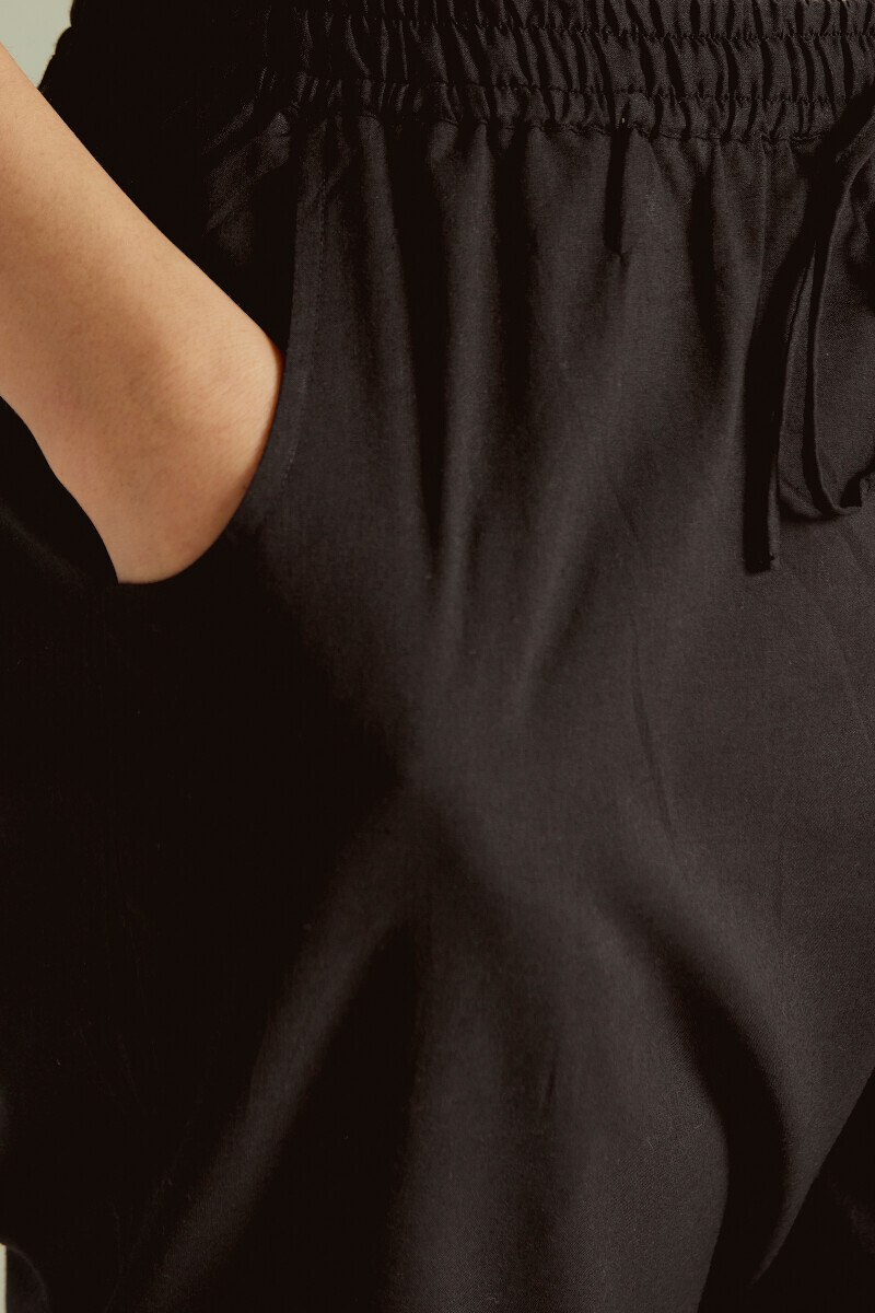 Black Handcrafted Cotton Narrow Pants
