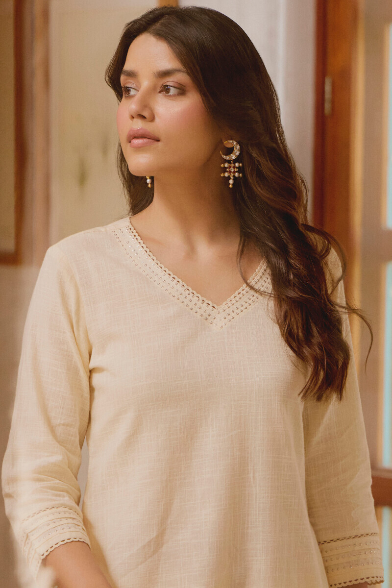 Cream Handcrafted Straight Gauze Slub Kurta
