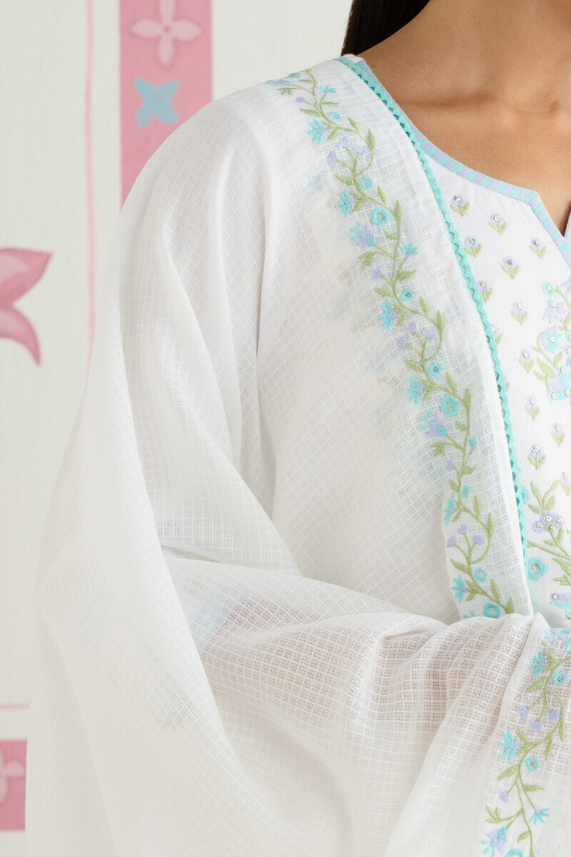 White Handcrafted Kota Dupatta