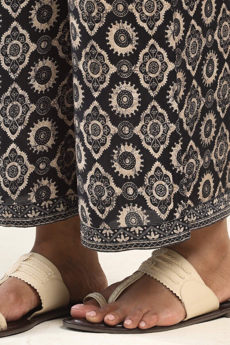 Black Printed Viscose Farsi