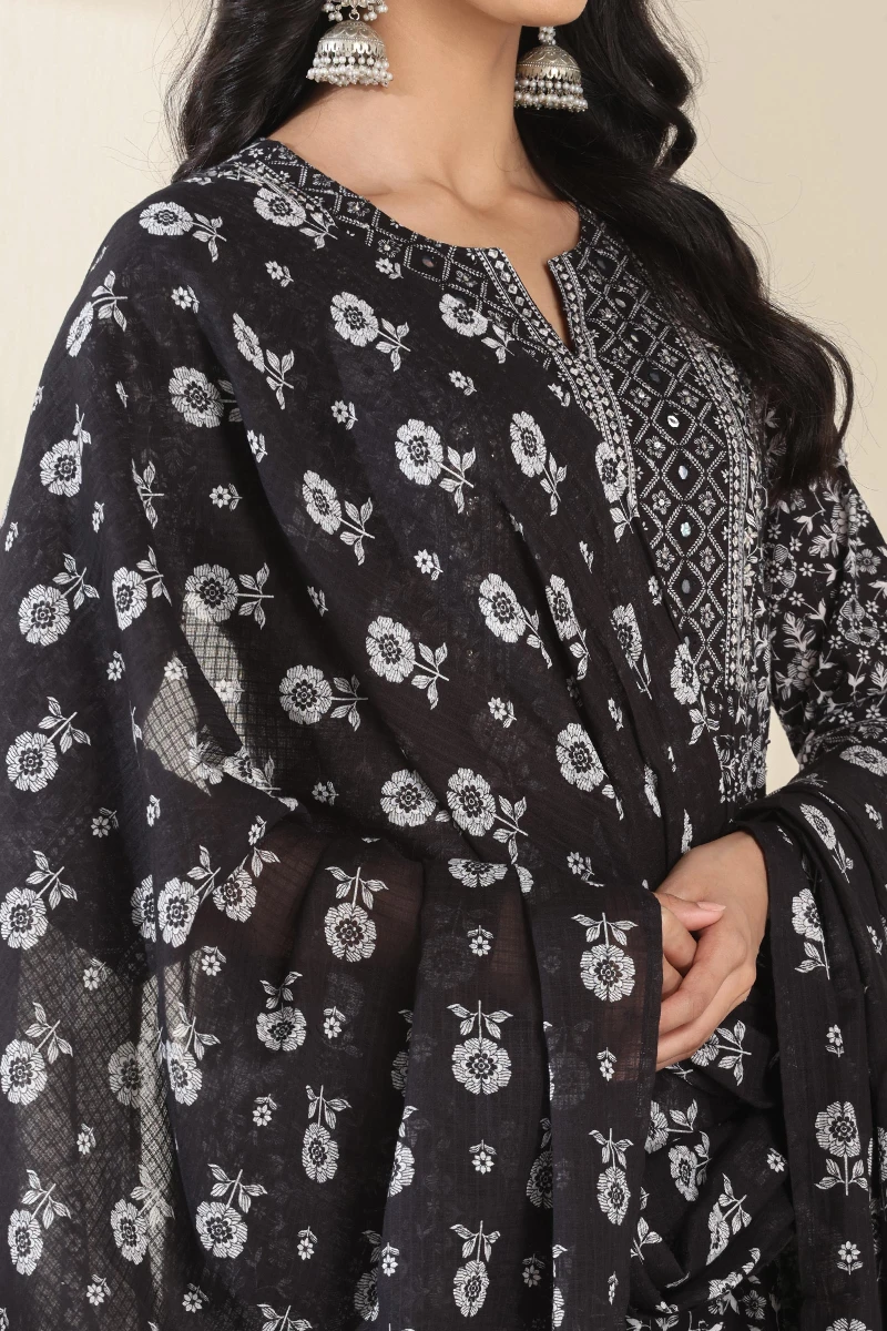 Black Hand Printed Kota Dupatta