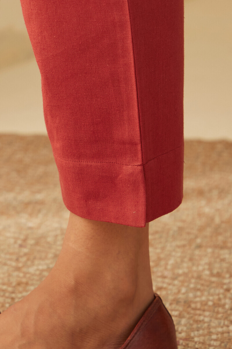 Red Handcrafted Cotton Flax Narrow Pants