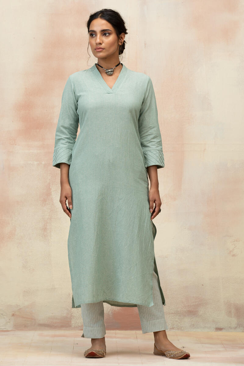 Blue Handcrafted Straight Cotton Kurta