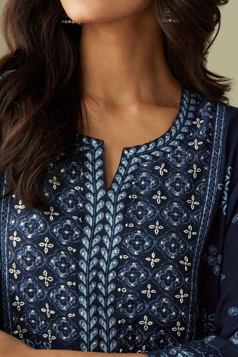 Blue Printed Straight Viscose Kurta