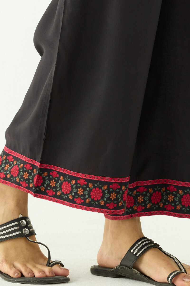 Black Handcrafted Viscose Farsi