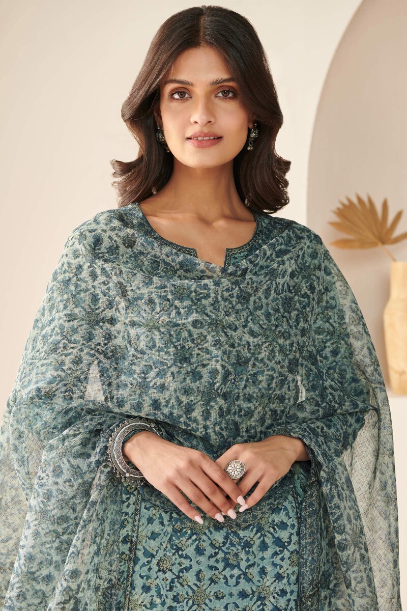 Akola Hand Block-Printed Kota Dupatta