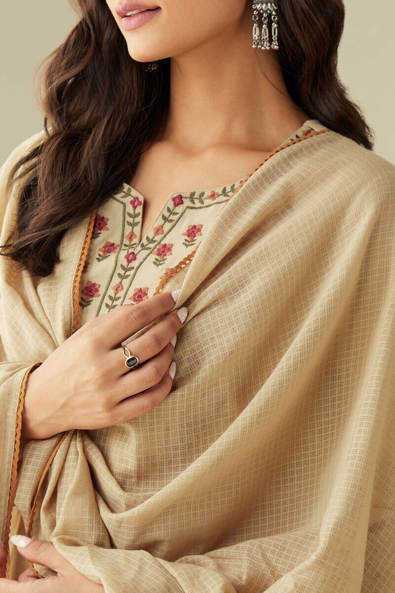 Beige Handcrafted Kota Dupatta