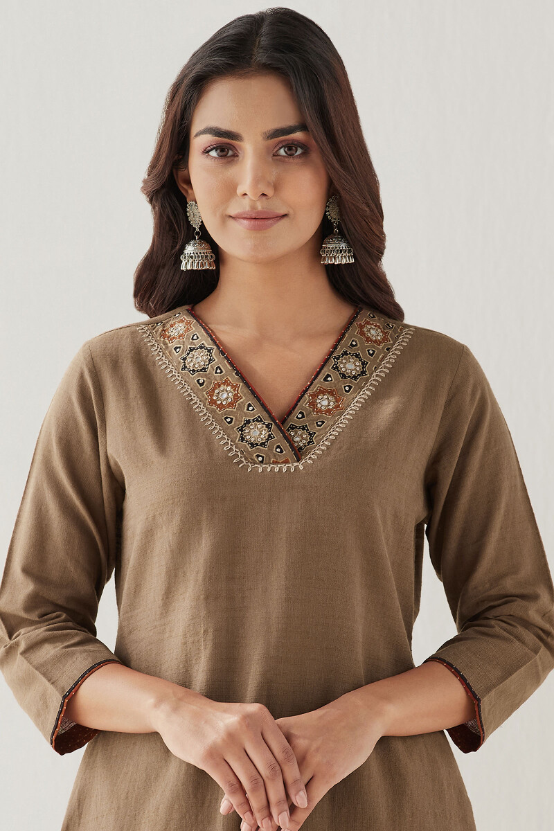 Brown Handcrafted Straight Handloom Kurta