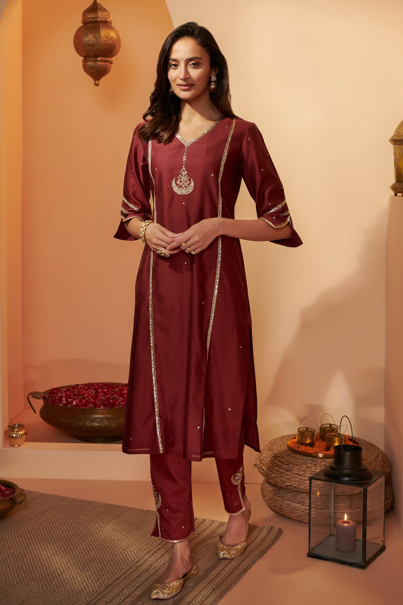 Red Handcrafted Straight Chanderi Kurta