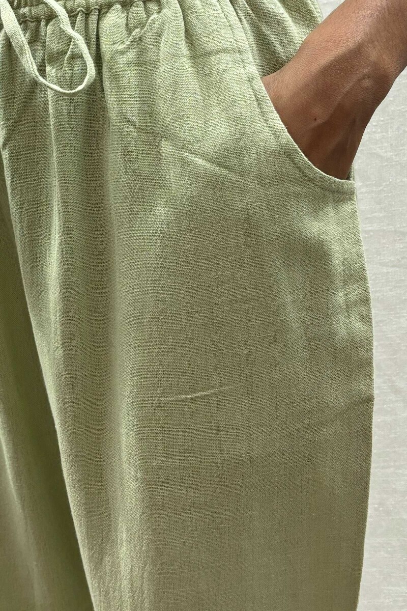 Handcrafted Cotton Narrow Pants