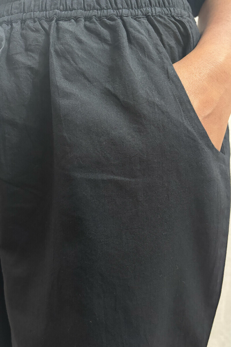 Black Handcrafted Cotton Farsi