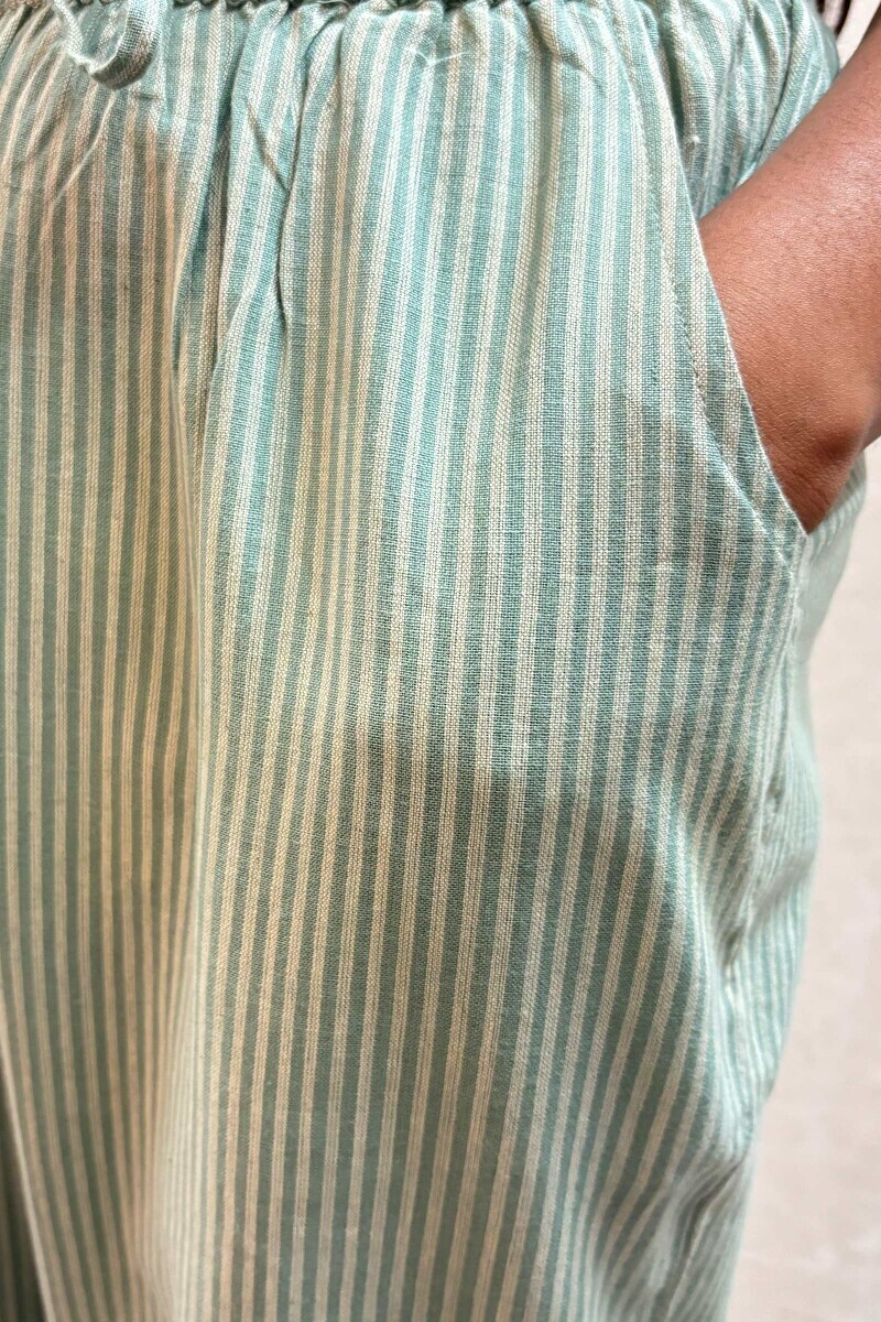 Green Handcrafted Handloom Cotton Straight Farsi
